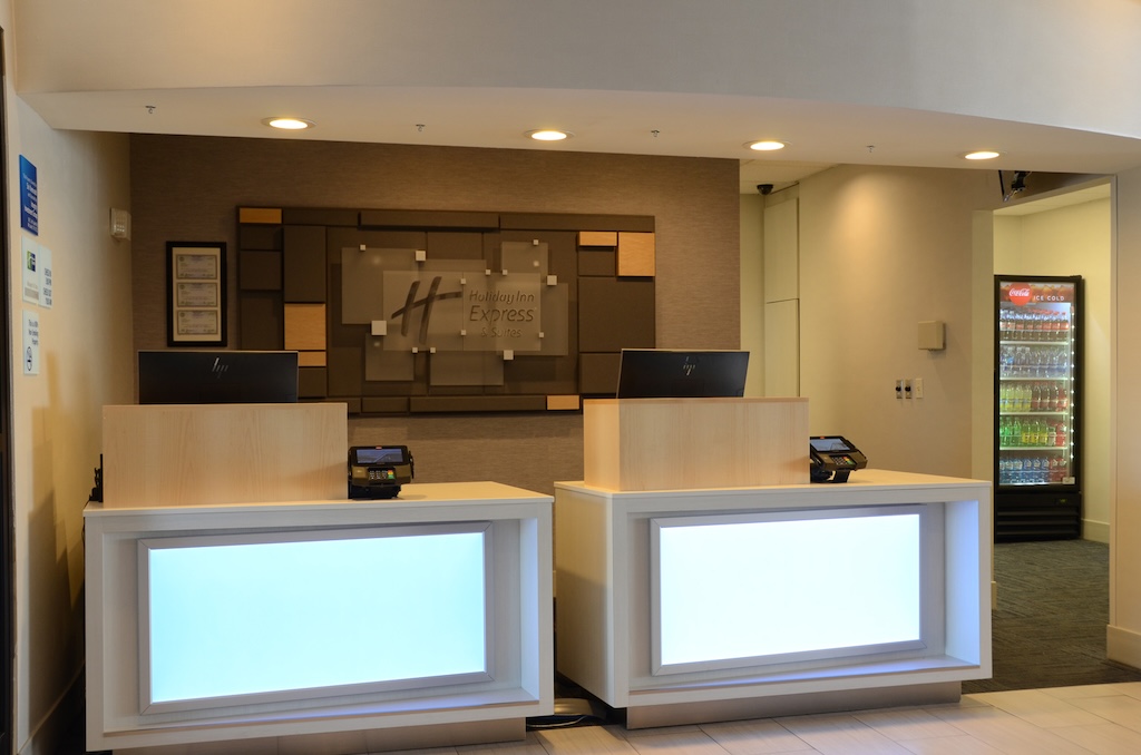 Lobby - Holiday Inn Nashville Airport
