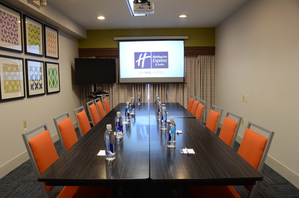 Holiday Inn Express Mt. Juliet meeting space - boardroom